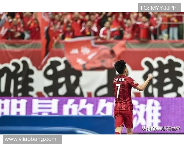 热爱中国足球的国际球星们与中超联赛的深厚情缘